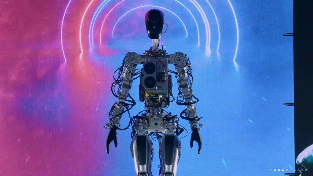 Tesla Optimus Robot AI Day Image  (3 of 26)